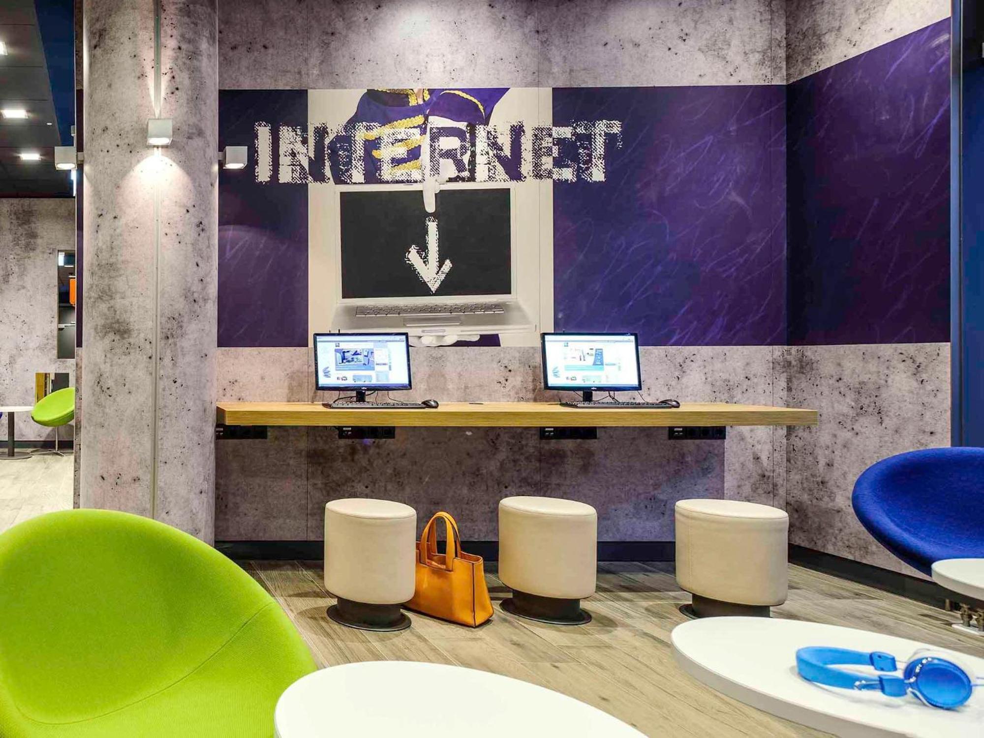 טנגרנג Ibis Budget Jakarta Airport מראה חיצוני תמונה