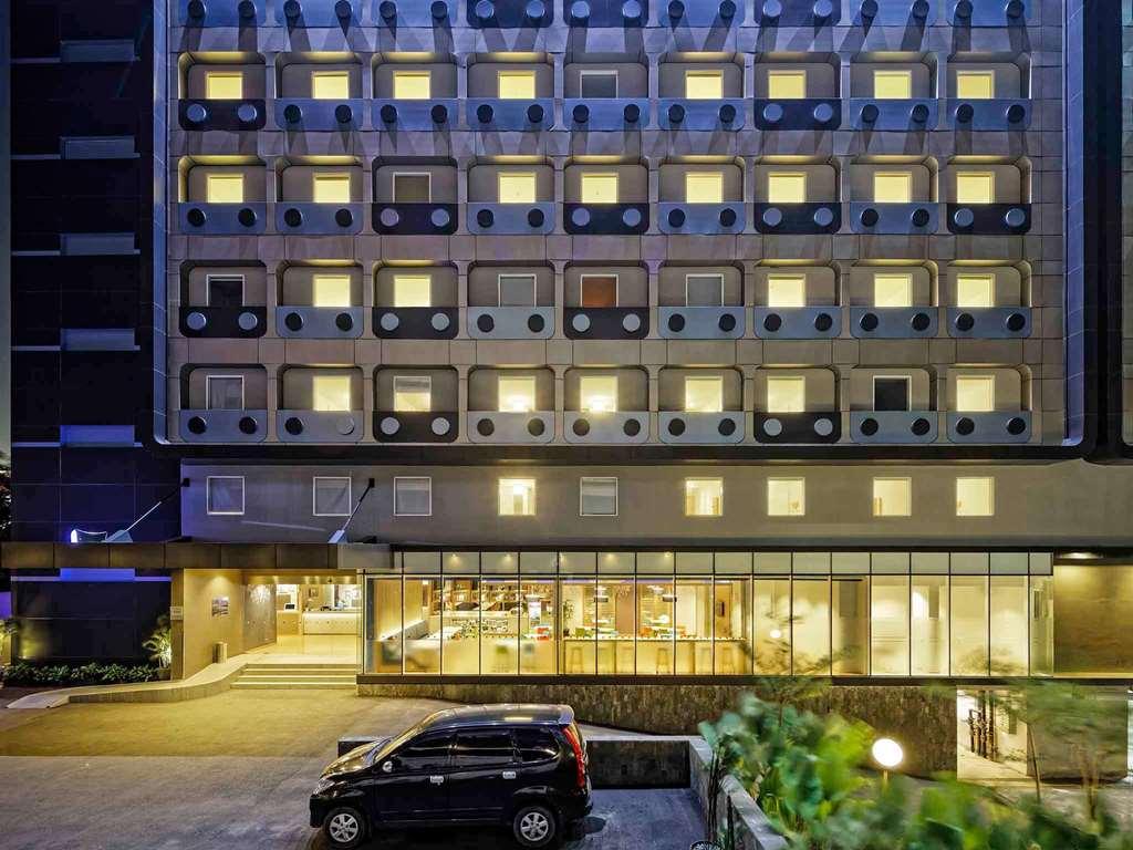 טנגרנג Ibis Budget Jakarta Airport מראה חיצוני תמונה